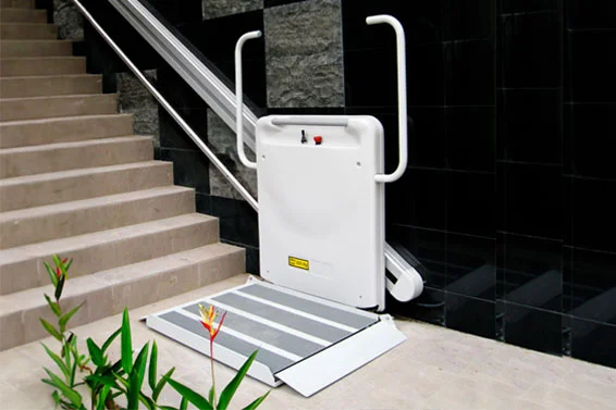 Monta scale rettilineo Stannah - assistenza tecnica